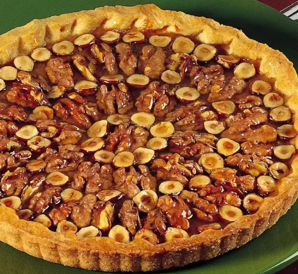 crostata con frutta secca